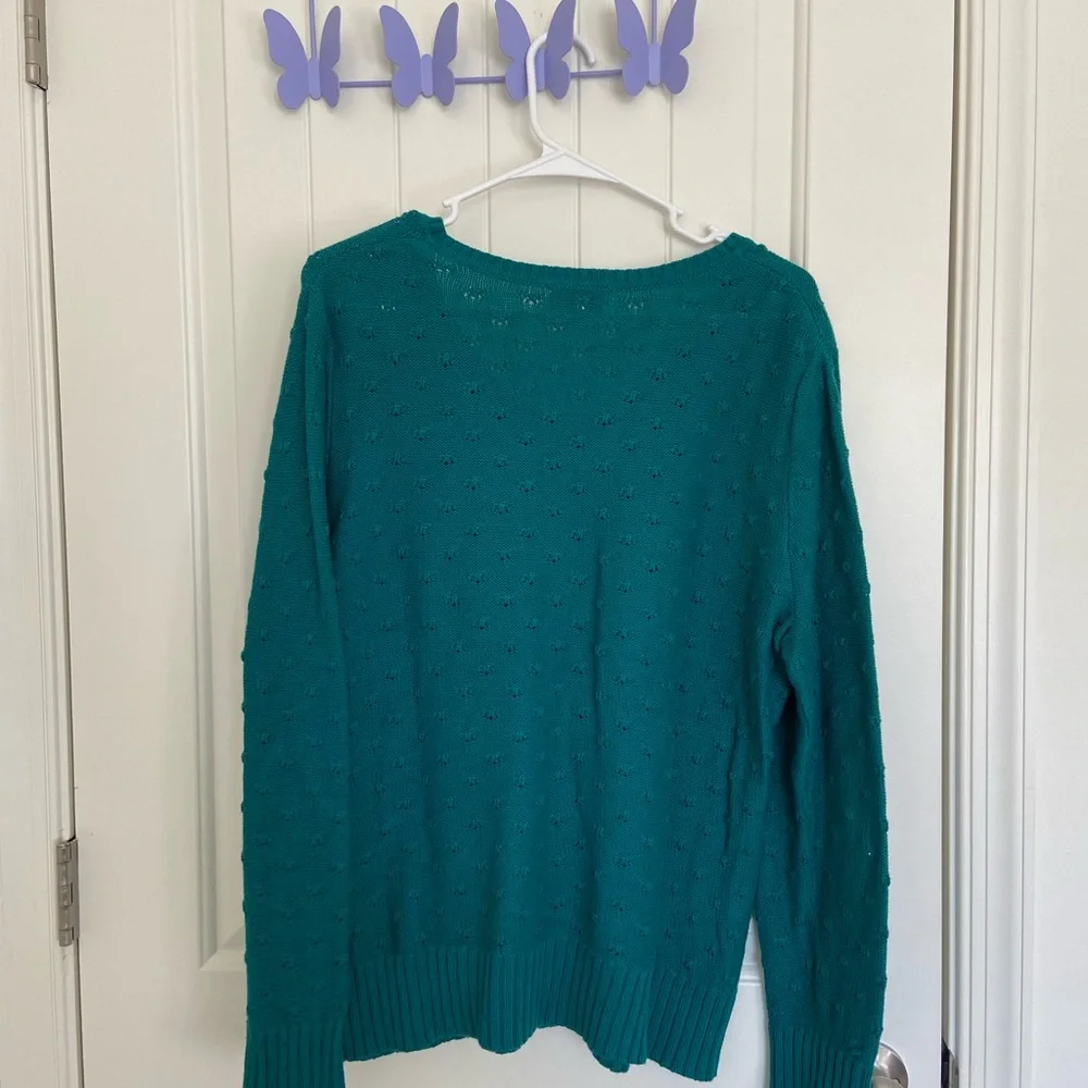 NWOT Studio Works women’s teal dotted‎ knit v-neck sweater large